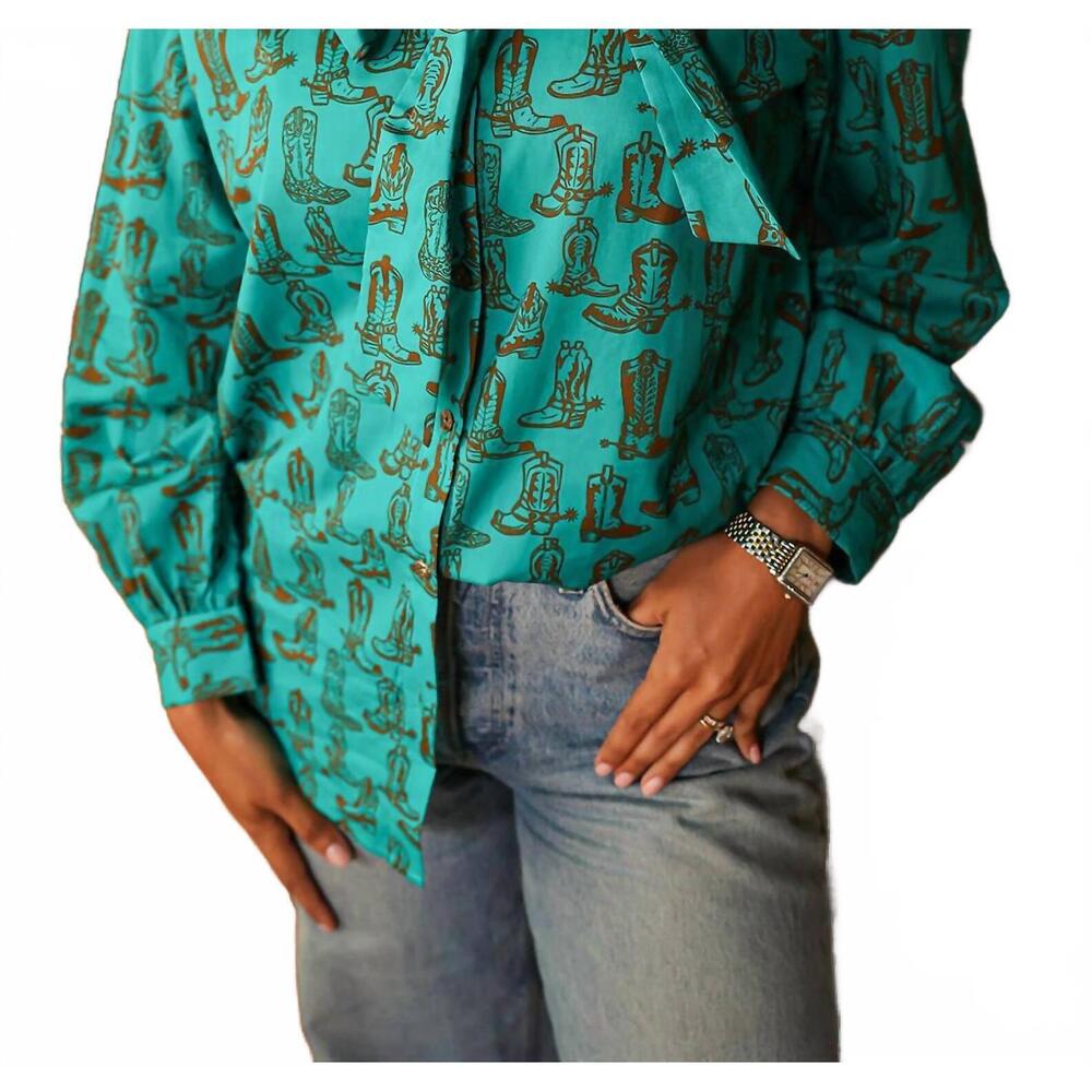 NEW LAYERZ CLOTHING sadie long sleeve top in boots